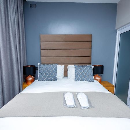 Gletwyn Boutique Guesthouse ハラレ エクステリア 写真
