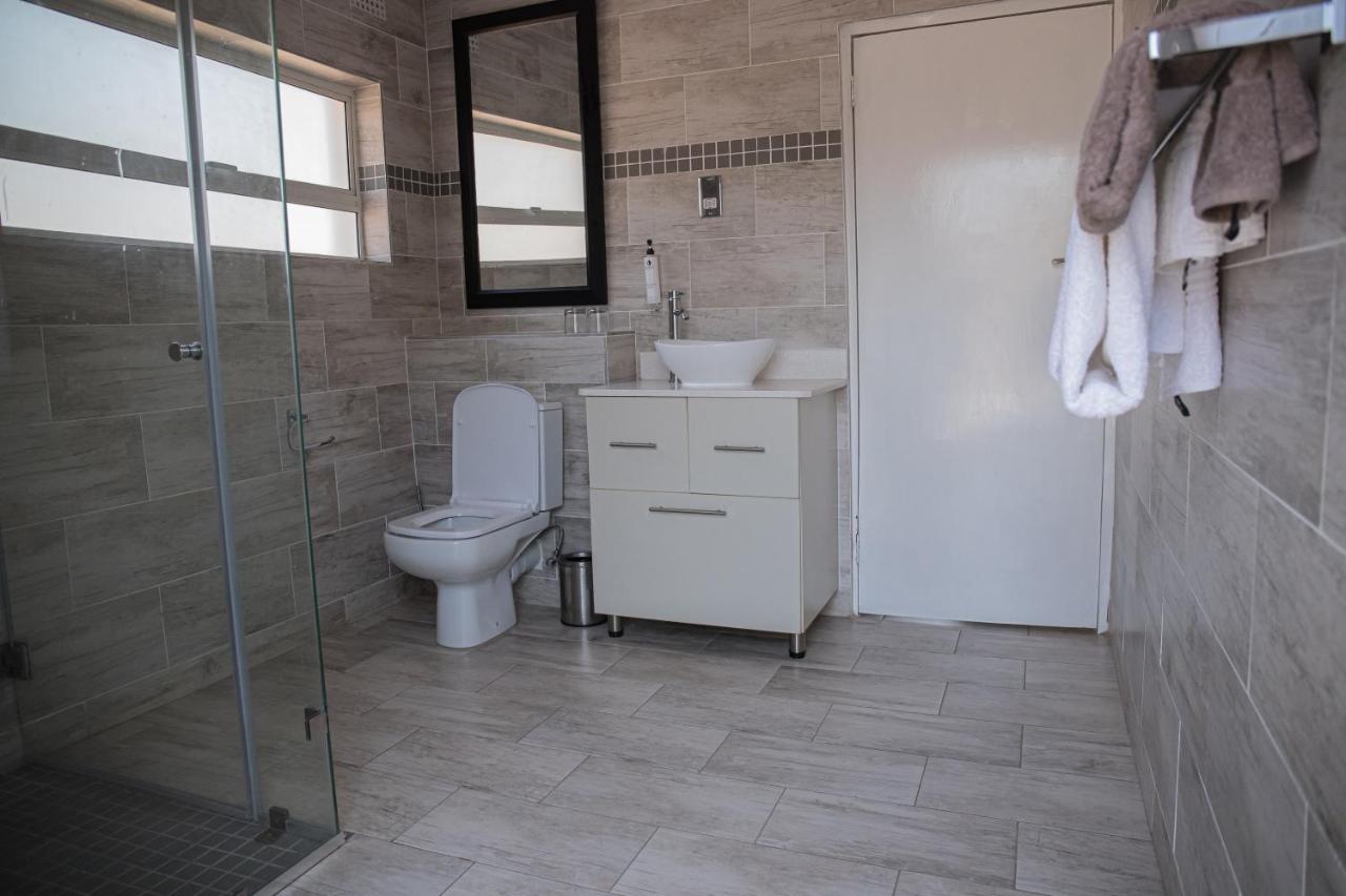 Gletwyn Boutique Guesthouse ハラレ エクステリア 写真